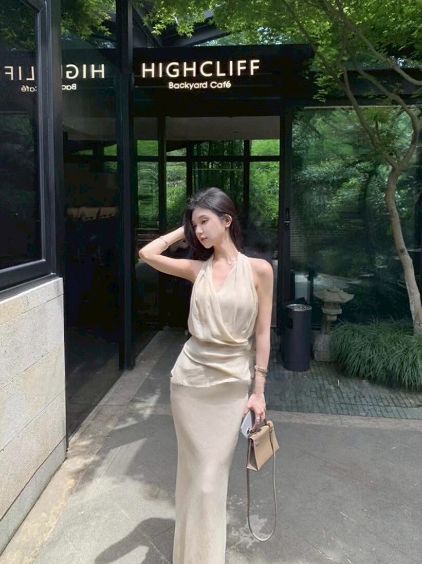 26Jun. 淡若輕煙 氣質V領背心 魚尾修身半身裙 杏色
