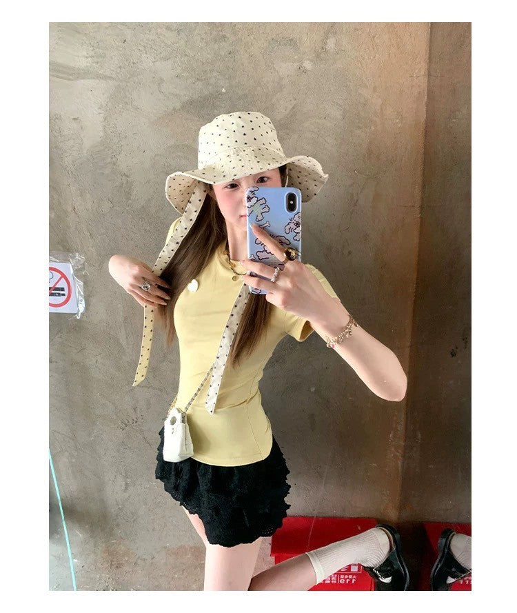 26Jun. 小而美圓領打底立體愛心造型上衣 奶黃