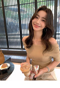26Jun. 氣質不修邊剪裁一字領針織上衣 3色