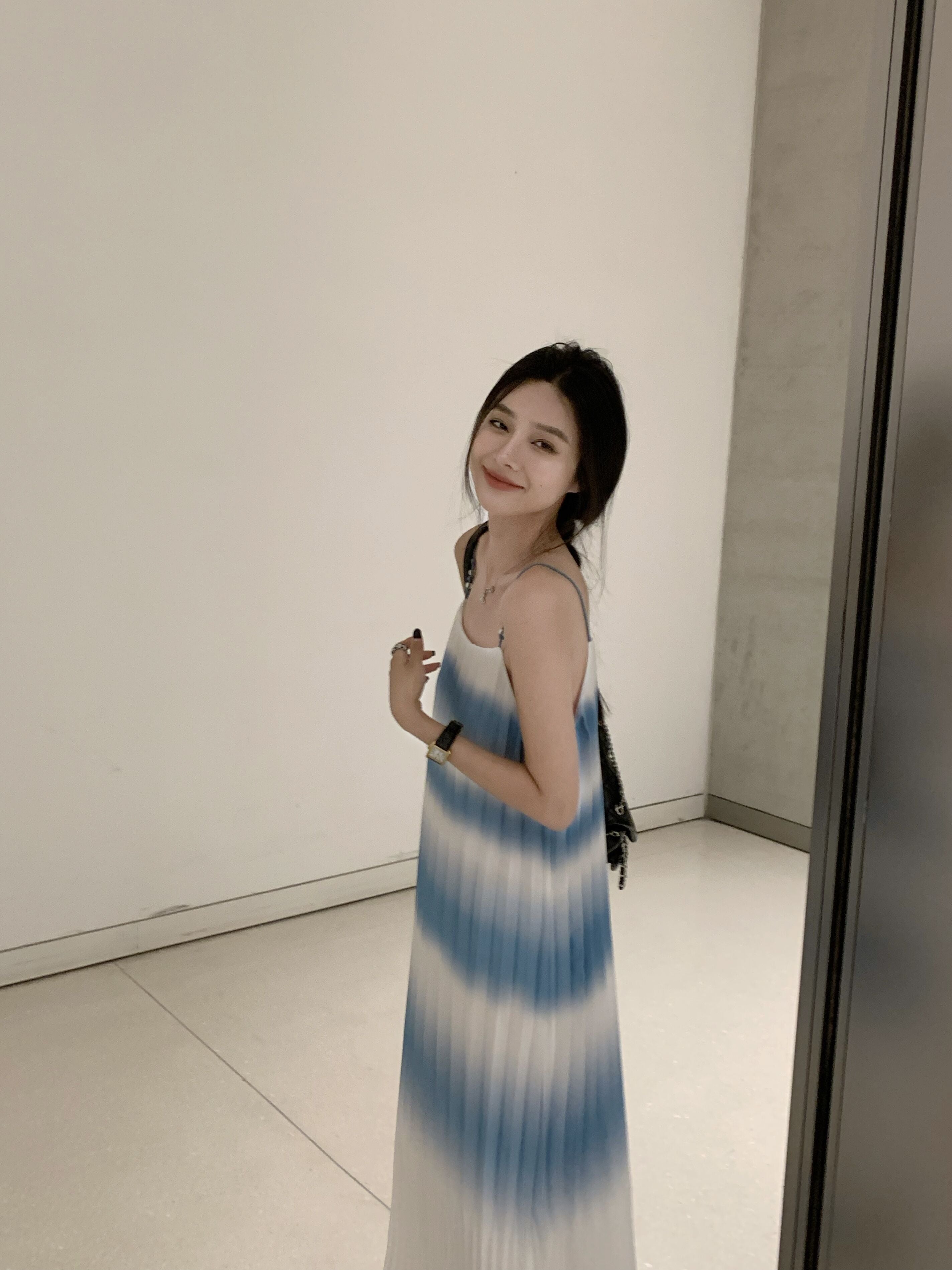 26Jun. 漸層三宅折度假連身裙