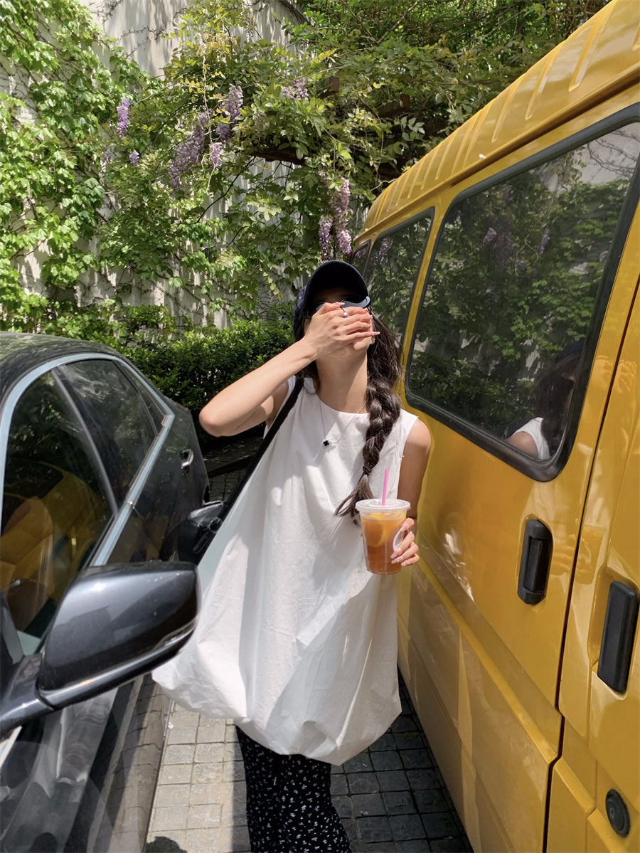 26Jun. 簡約百搭休閒花苞背心上衣裙 碎花喇叭褲