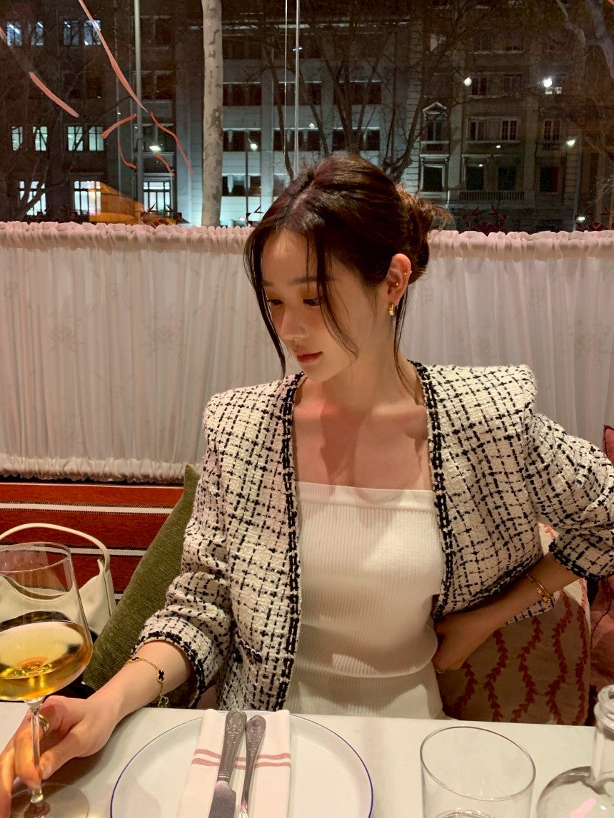26Jun. 時髦韓女vide修身針織抹胸 灰/米白