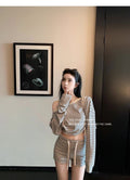 26Jun. 辣妹純慾天菜 綿籽絨條紋斜肩上衣短褲套裝