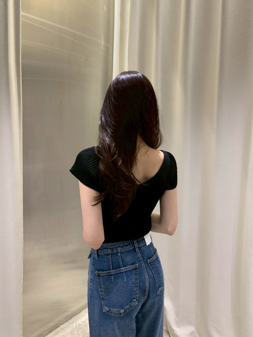 26Jun. 瘦瘦針紙衫 V領兩穿美背小綁帶設計上衣 黑