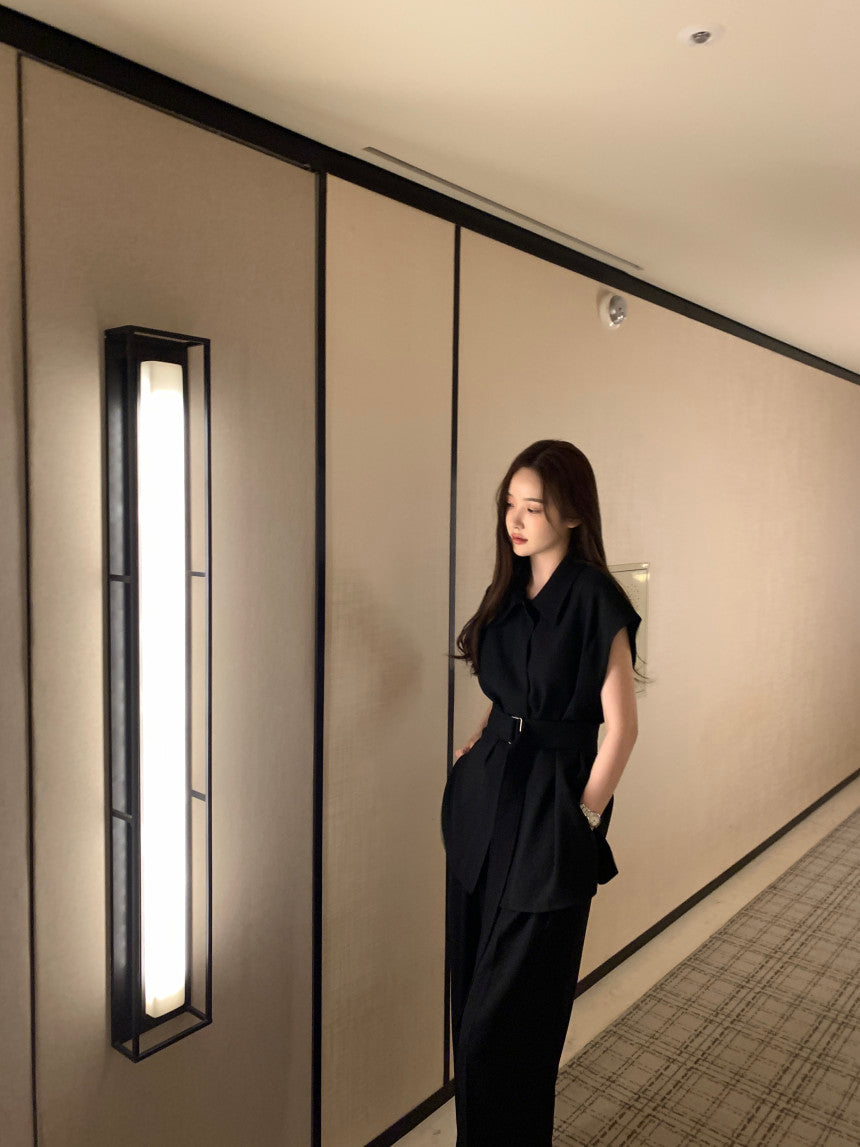 26Jun. 韓系女主氣質翻領長款襯衫闊腿褲套裝 黑/白