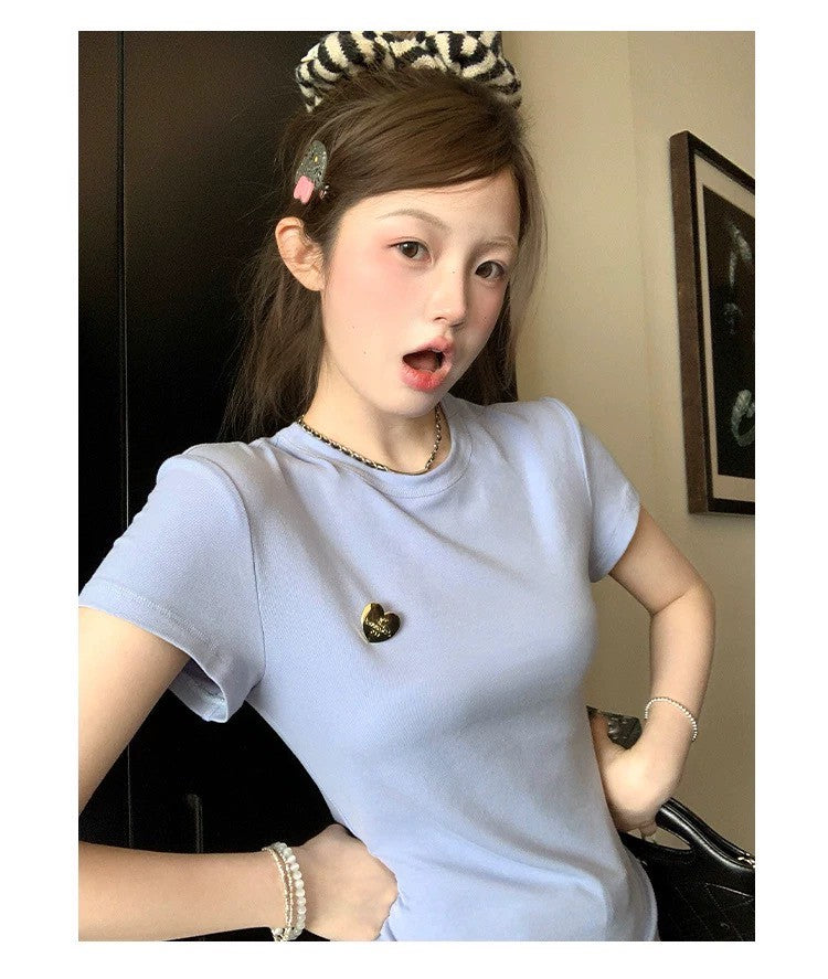 26Jun. 小而美圓領打底立體愛心造型上衣 紫藍/白/粉