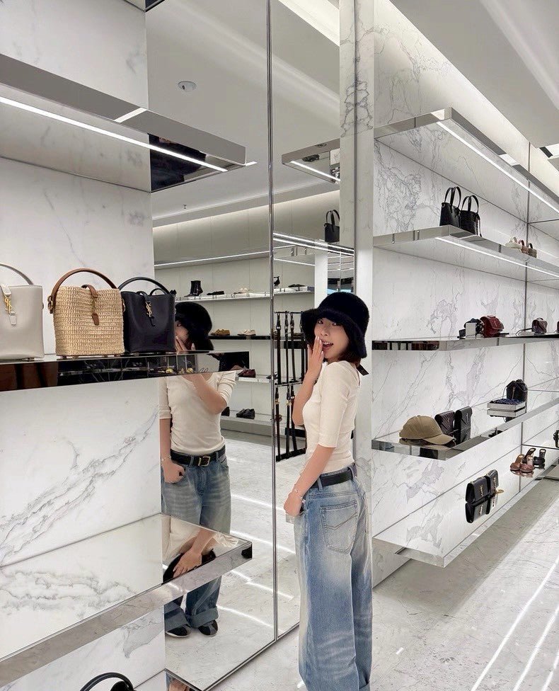 26Jun. 美式正肩U領百搭五分袖上衣 杏