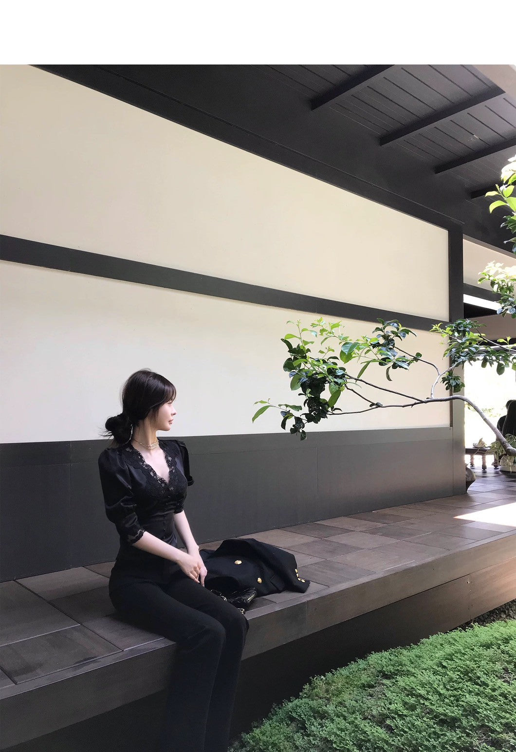 26Jun. 韓女氛圍 高奢醋酸蕾絲泡泡袖上衣 黑