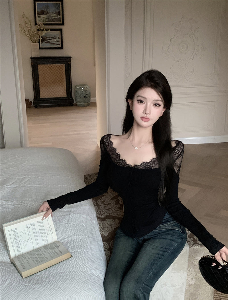 26Jun.  御姐白月光 氣質蕾絲拼接針織上衣 黑