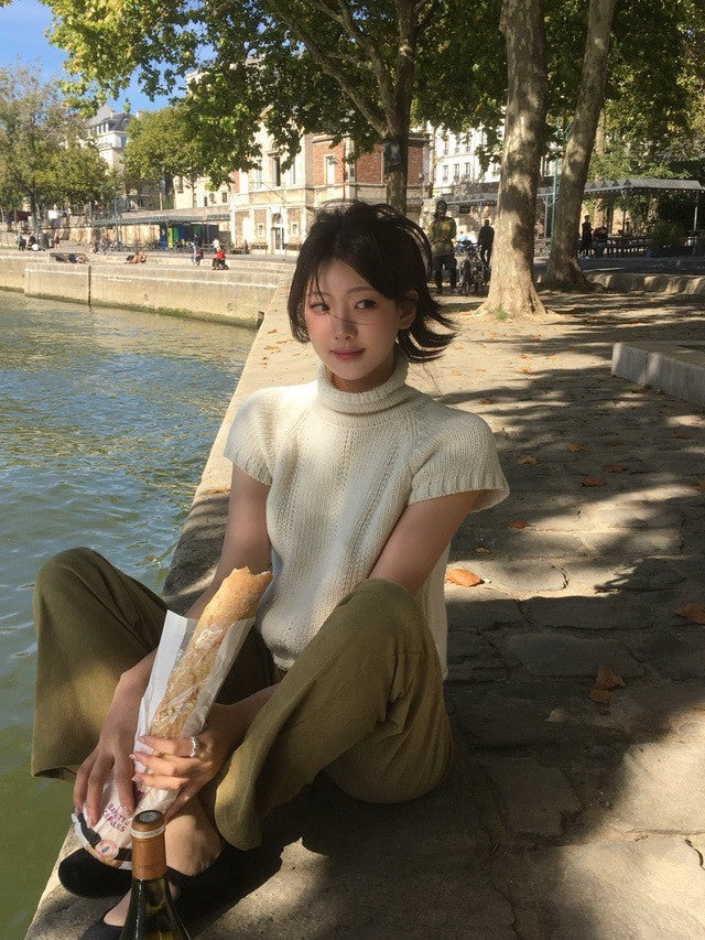 26Jun. 韓女氣質高領短袖毛衣 米白/灰