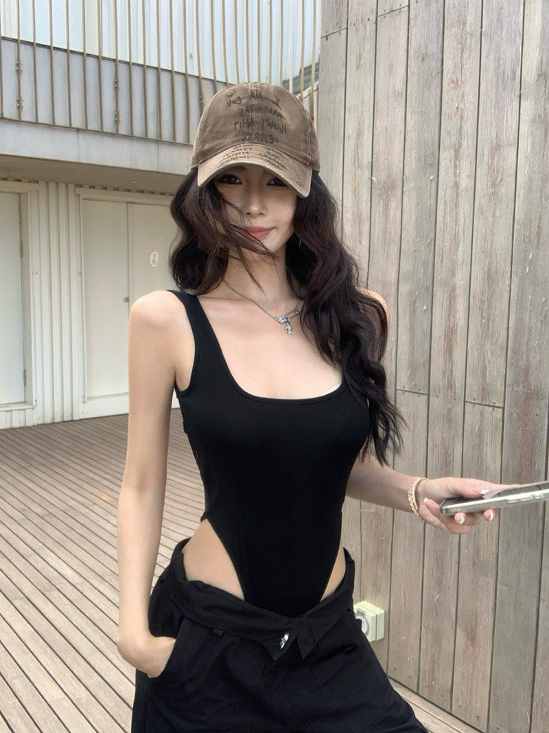 26Jun. 歐美控的愛 設計款帶胸墊U領連體衣 黑