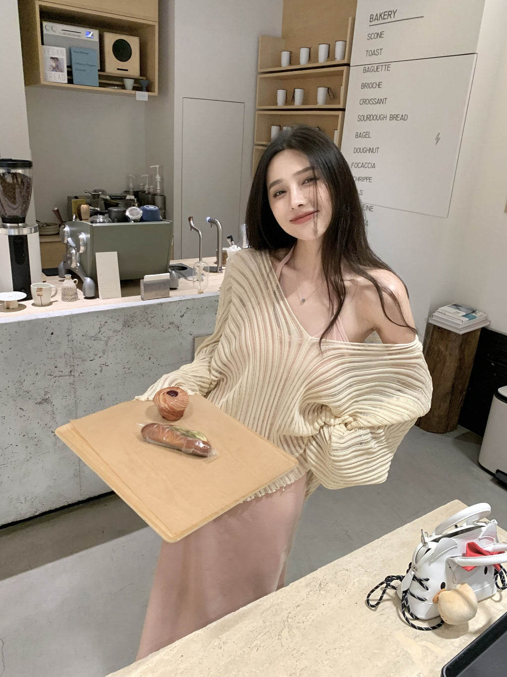 26Jun. 慵懶杏色罩衫 百搭綁帶連身裙 粉
