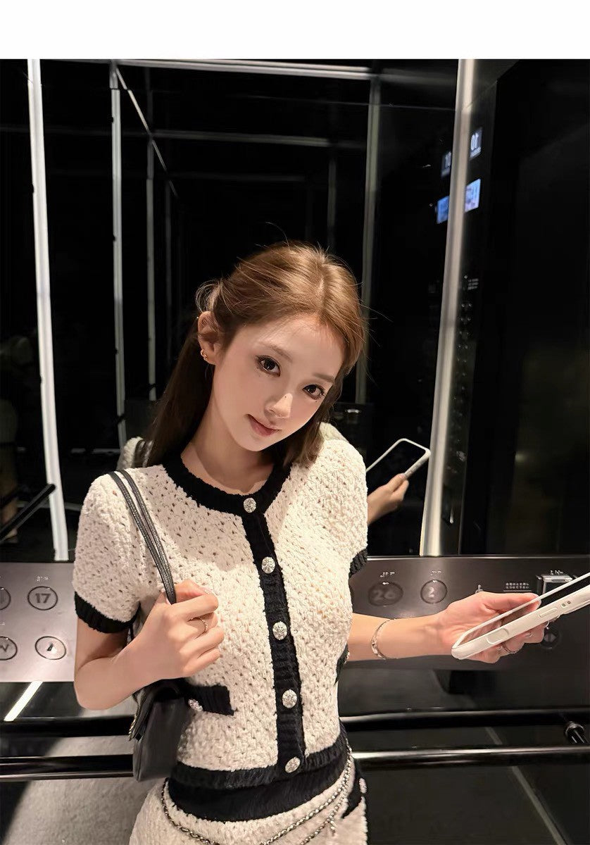 26Jul. 巴黎dairy粗針小香短開衫半身裙套裝 白/藍