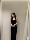 26Jun. 氛圍氣質開叉掛脖針織連身裙套裝 黑
