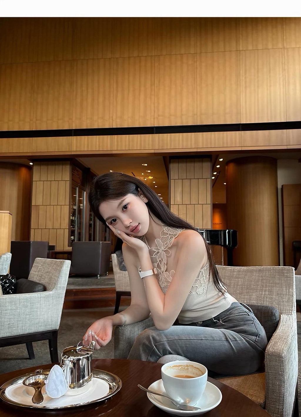 26Jul. 氣質lace訂做蕾絲花針織背心 杏