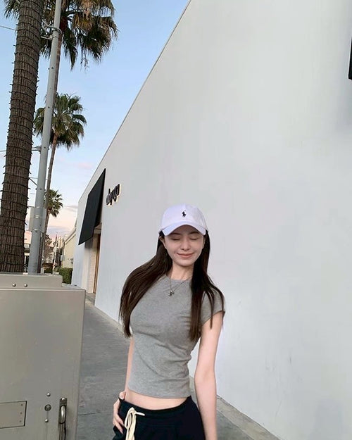 26Jun. 美式百搭 經典正肩修身圓領純色上衣 灰/白/黑
