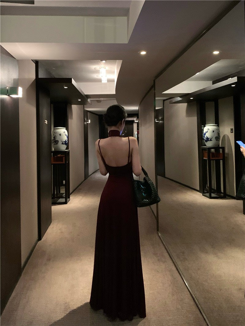 26Jun. 高貴魔都 貴氣半高領美背連身裙 紫紅