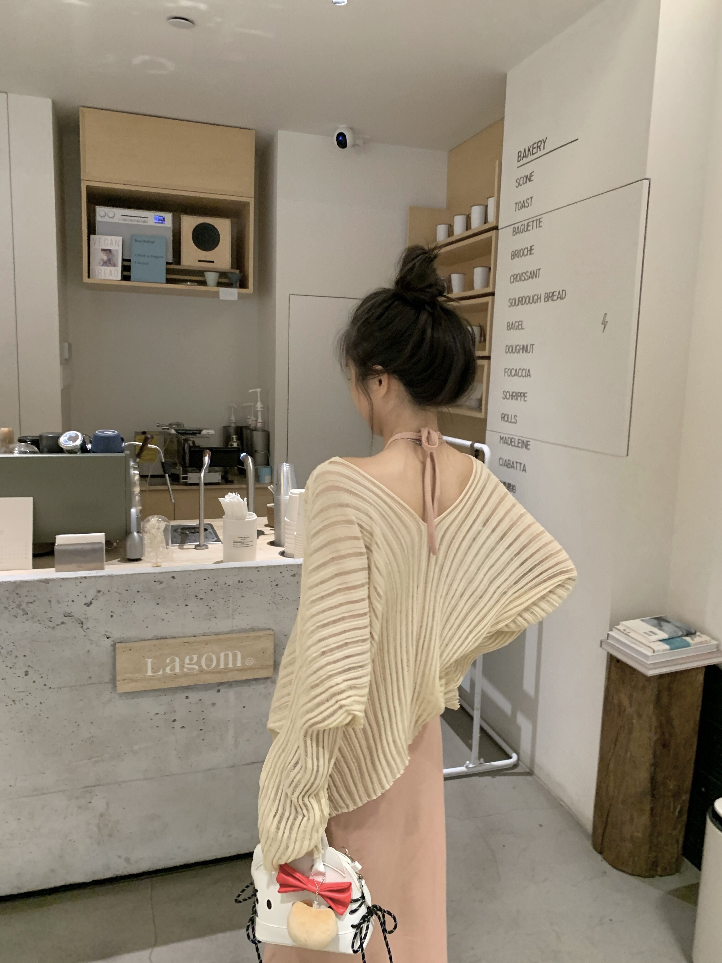 26Jun. 慵懶杏色罩衫 百搭綁帶連身裙 粉
