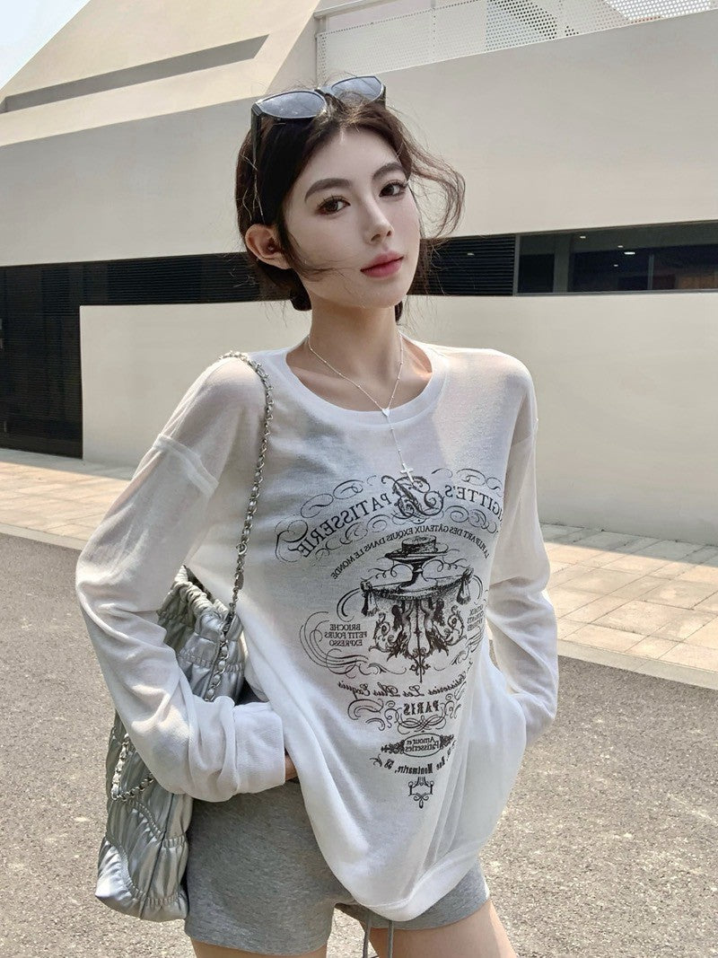 26Jun. 俏皮防曬模式 圓領美式印花上袖上衣 白
