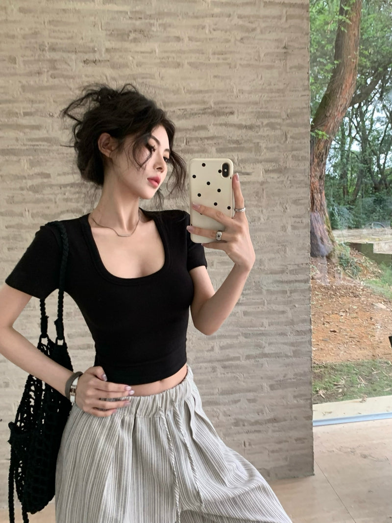 26Jun. 不顯多 歐美百搭大U領顯瘦短T 白/黑/灰