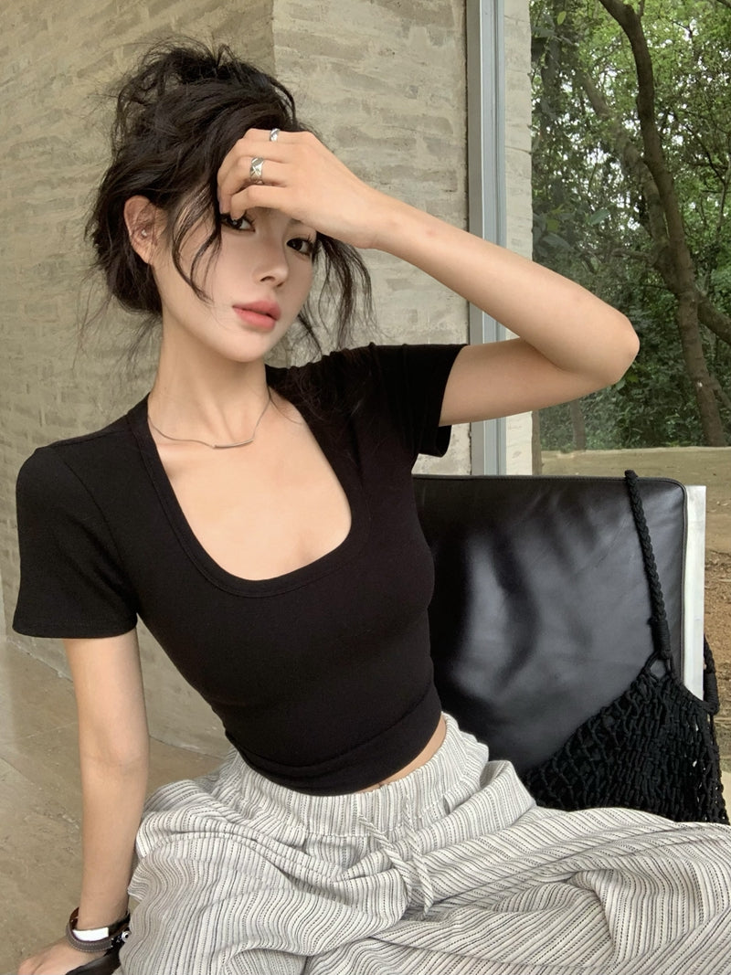 26Jun. 不顯多 歐美百搭大U領顯瘦短T 白/黑/灰