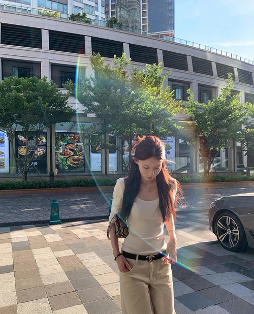 26Jun. 美式正肩U領百搭五分袖上衣 杏