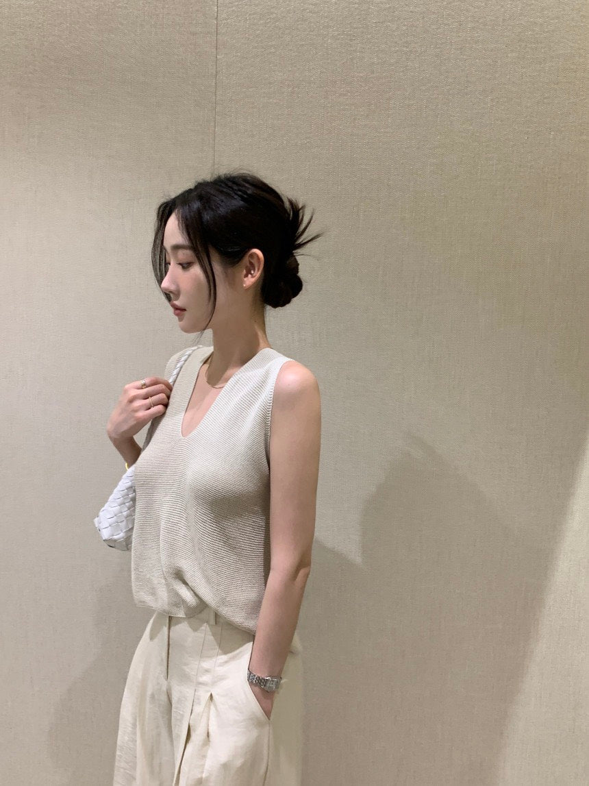 26Jun. 涼爽織紡V領後背交叉背心 杏