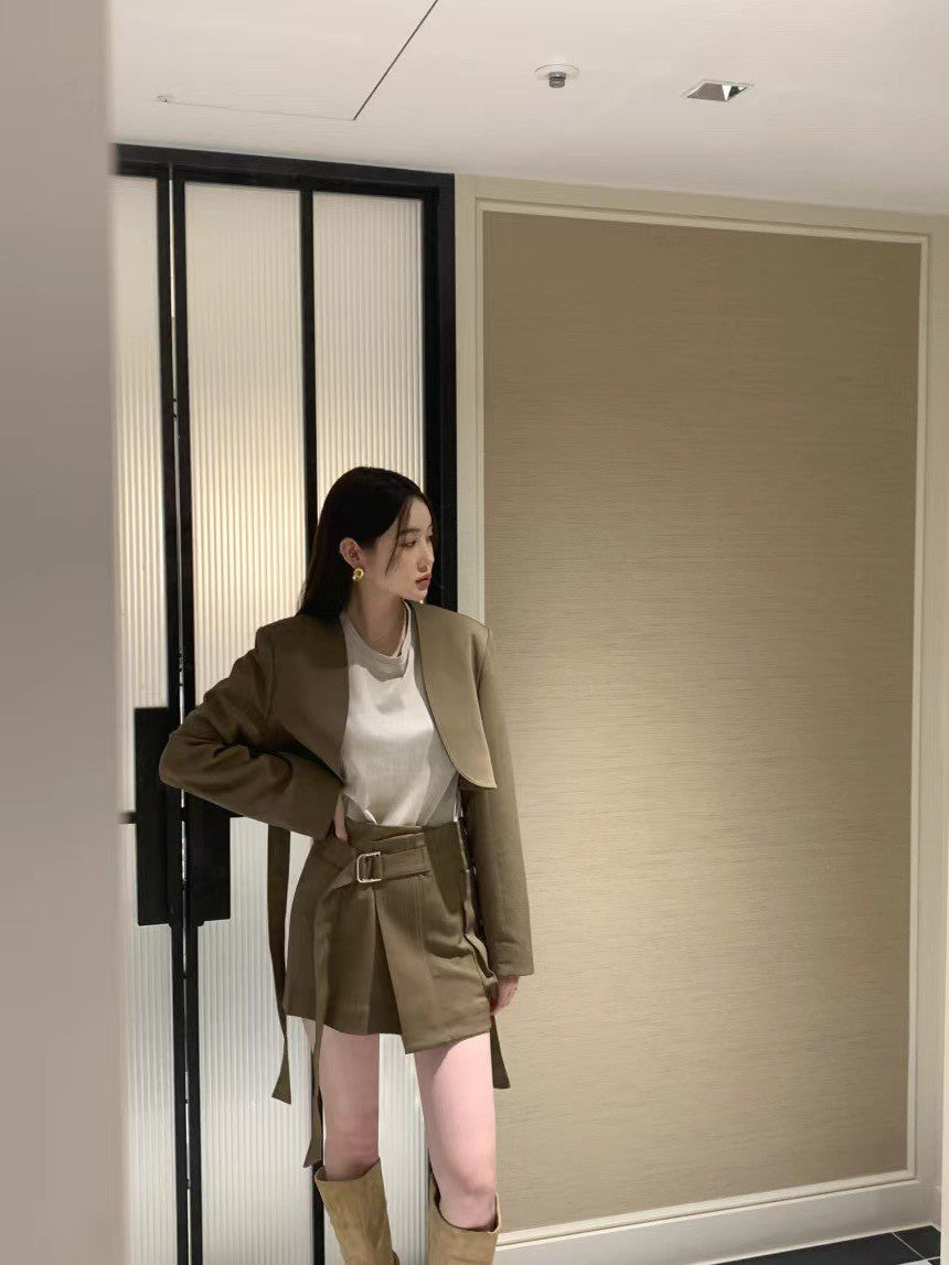 26Jun. 時髦精西裝外套 設計感半身裙2色