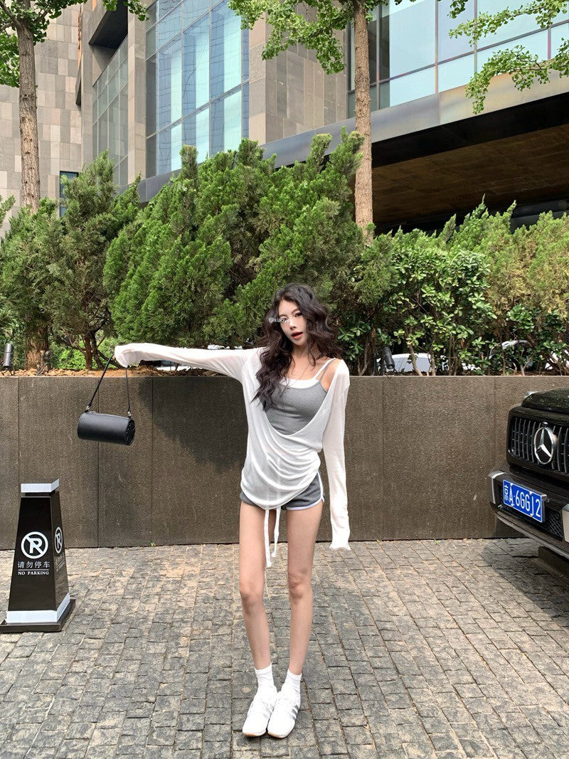 26Jun. 斬女outfit灰色系背心短褲 白色外罩衫
