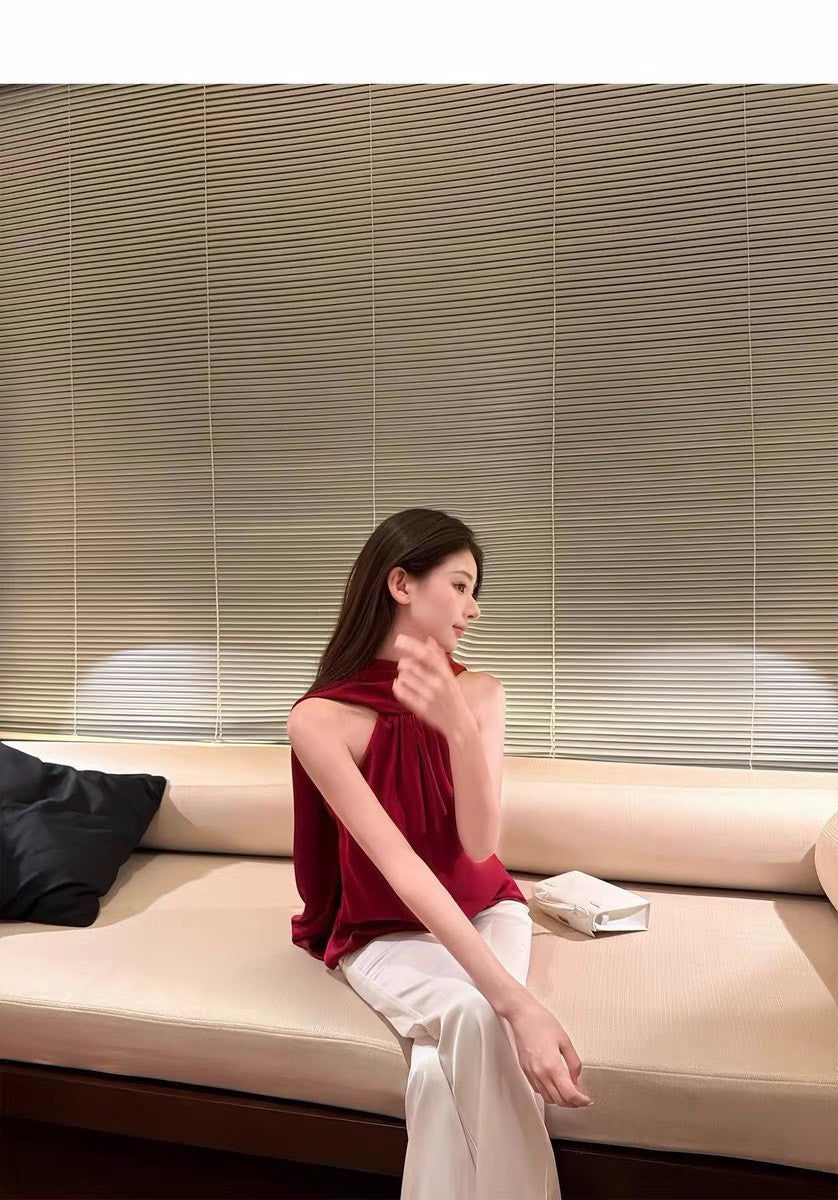 26Jul. Lux系列光澤感斗篷私服 紅