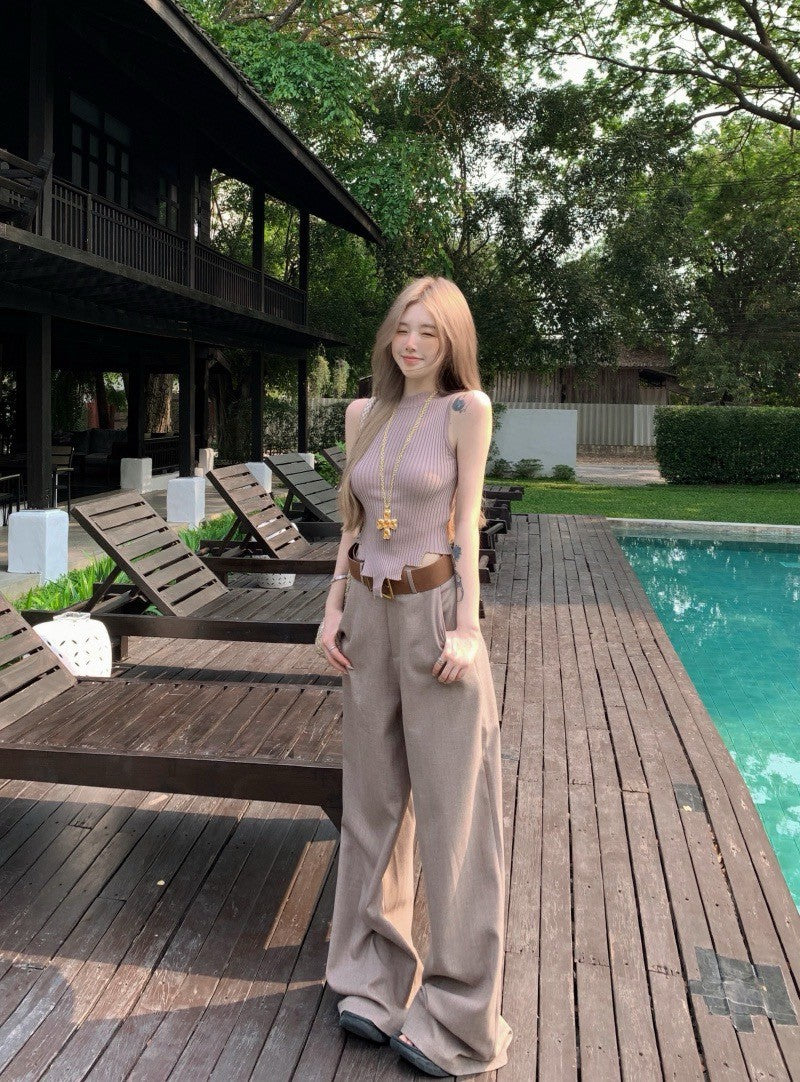 26Jun. 不規則設計感針織背心 高腰通勤老錢休閒褲 卡其