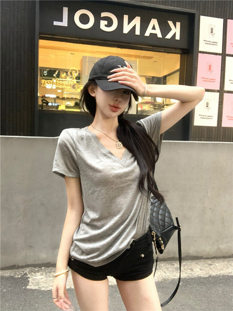 26Jun. 熱銷款女王回歸 面膜V領T恤 粉/灰