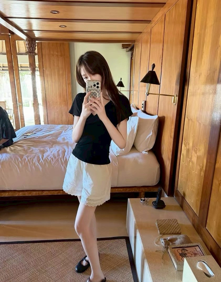 26Jul. 活力小蠻腰V領小飛袖上衣 3色