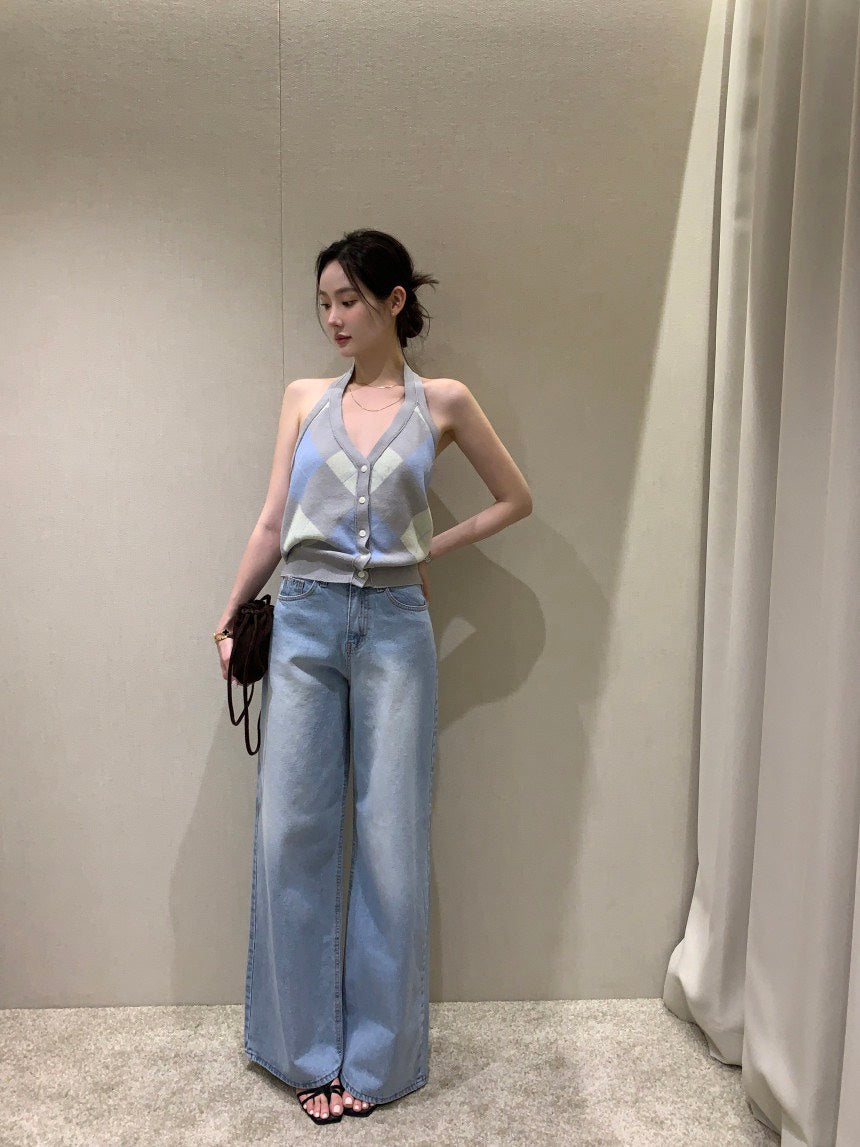 26Jun. 復古菱格掛脖針織背心 淺藍