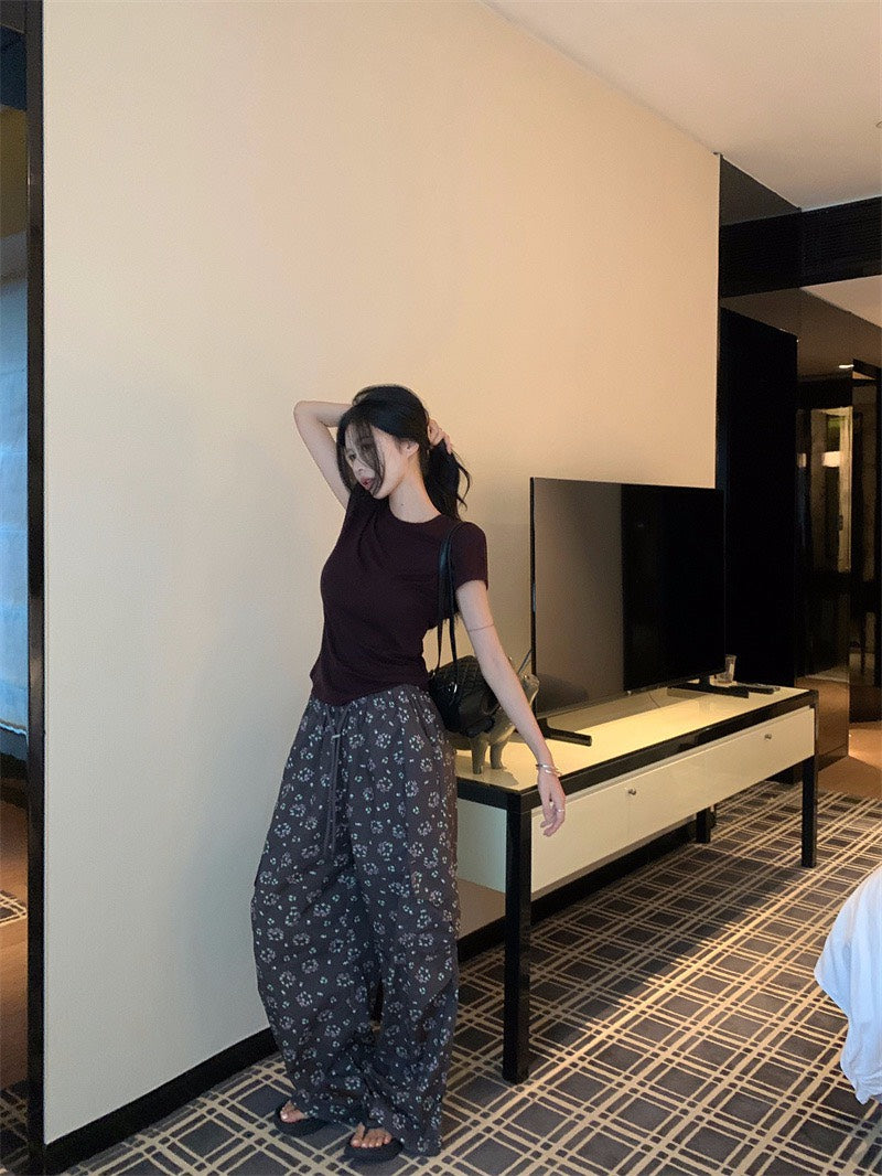 26Jun. 酒店舒適穿寬鬆簡約tee 碎花休閒褲