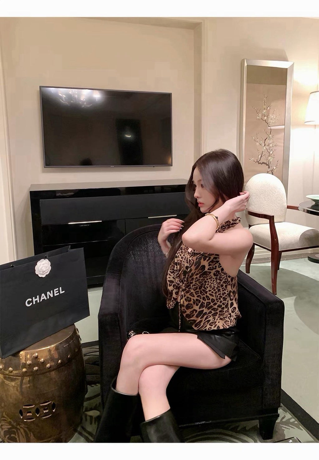 26Sep. 千禧辣妹復古V領掛脖豹紋背心