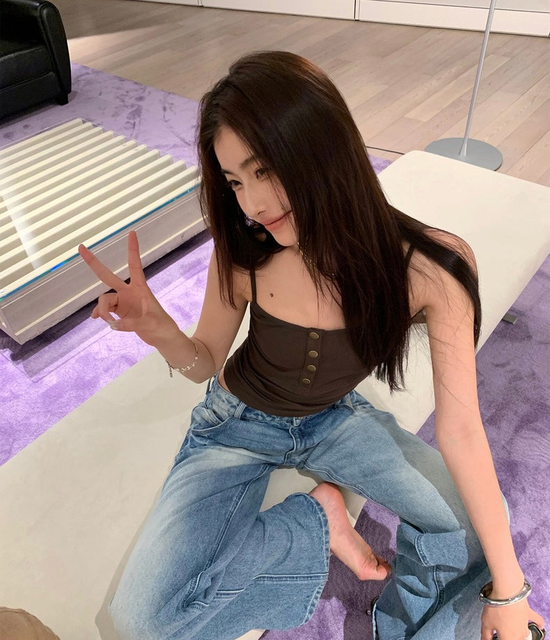 26Jun. 磨白毛鬚洗色寬鬆直筒褲