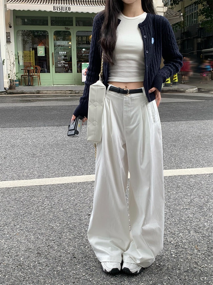 26Jun. 隨性老錢風白色闊腿褲  圓領針織外套