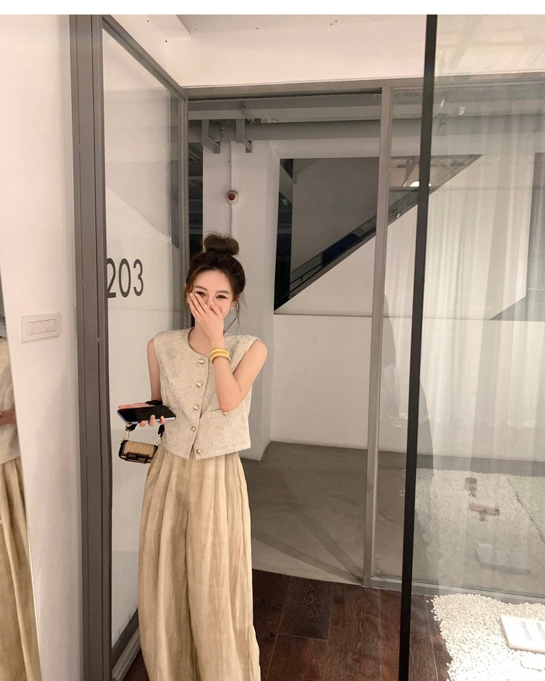 26Jun. 小香風 金釦背心 芝麻杏