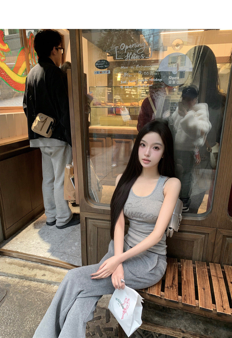 26Jun. Fri. 辣妹閃鑽字母緊身顯瘦上衣 灰