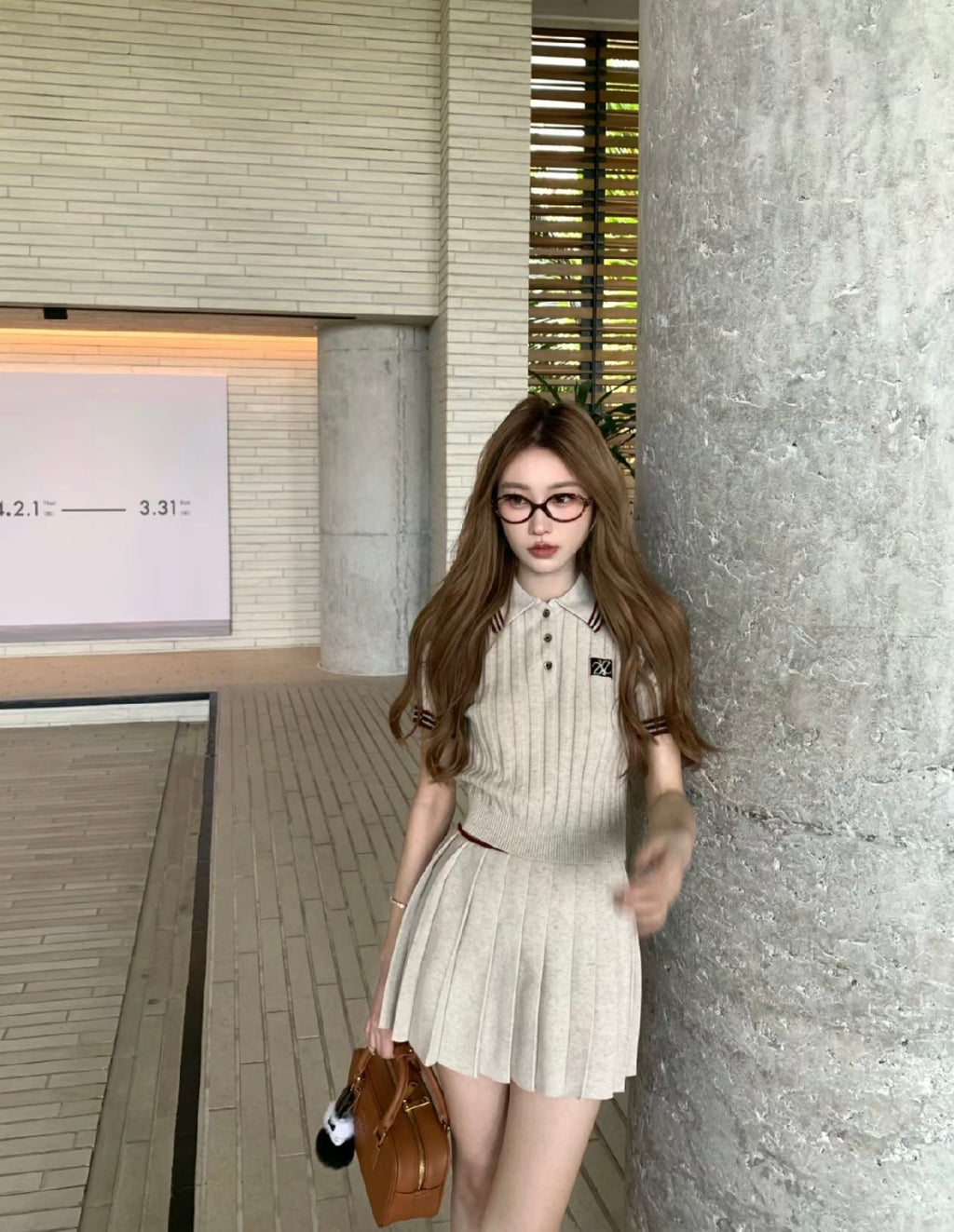 26Jun. Easy fittingMiu 燕麥奶杏百搭百摺套裝 2版