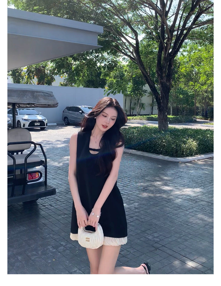 26Jun. 今年的第一條法式 miu系氣質小黑裙