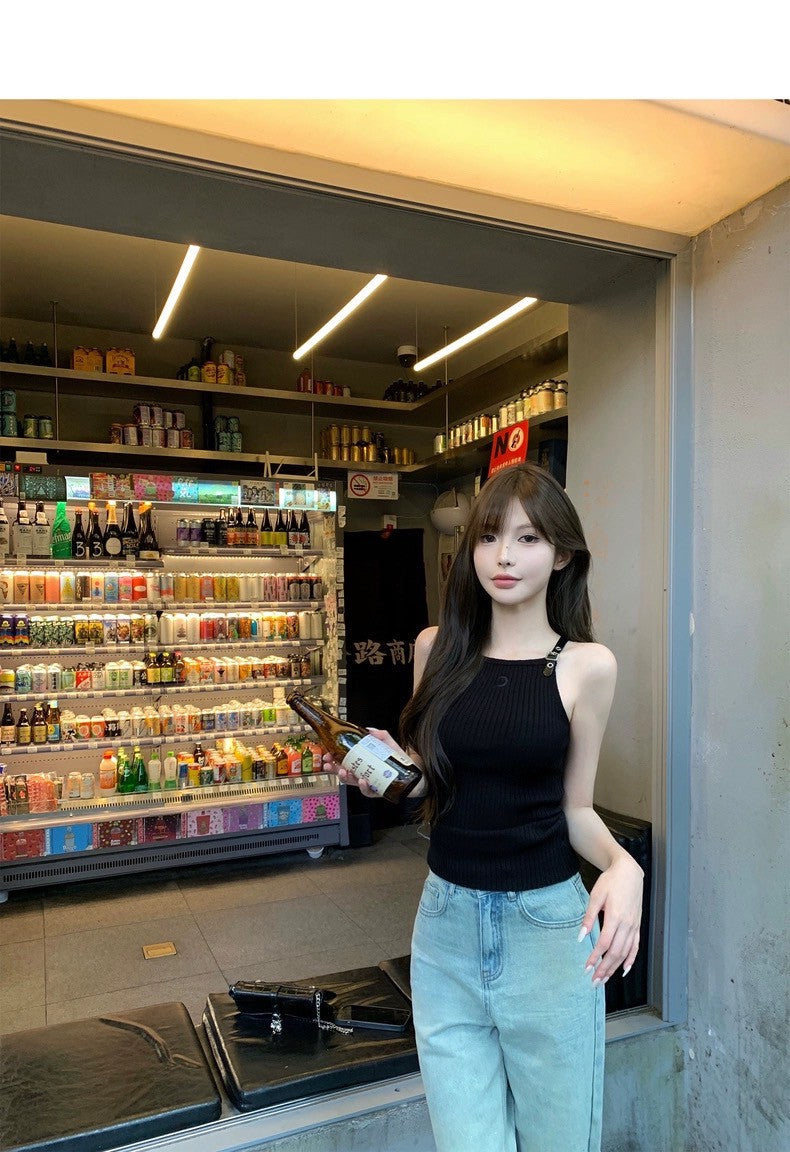 26Jun. 韓系女團 皮肩設計感月亮刺繡針織背心 黑