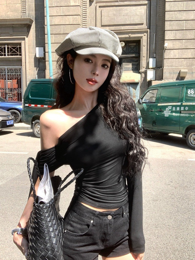 26Jun. 御姐氣質 斜領飄帶顯瘦長袖上衣 白/黑