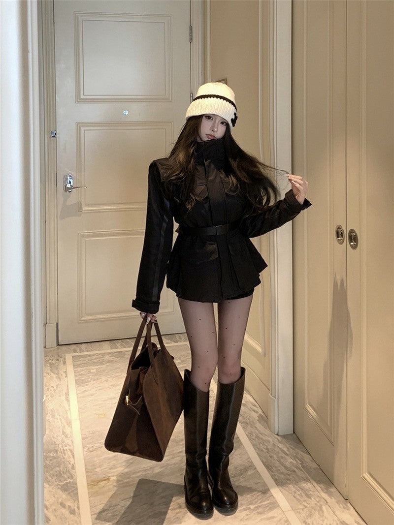 26Jun. 冪式私服 時髦收腰加絨衝鋒外套 黑