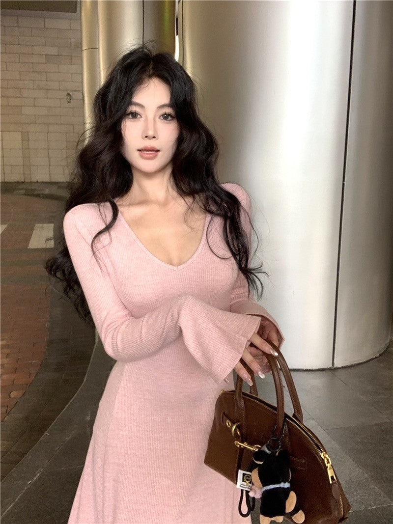 26Jun. 復古女伶一件可出門 V領魚尾裙擺連身裙 紅/淡粉