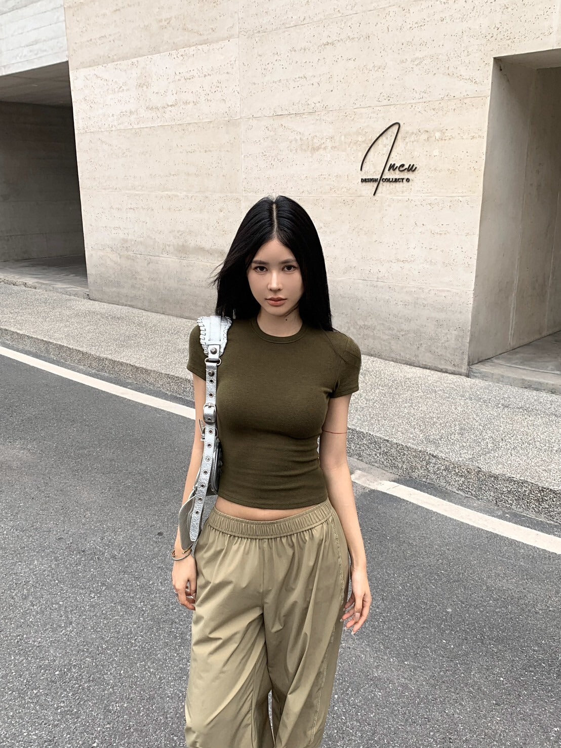 26Jun. 美式修身軍綠彈力上衣 卡其鬆緊休閒褲