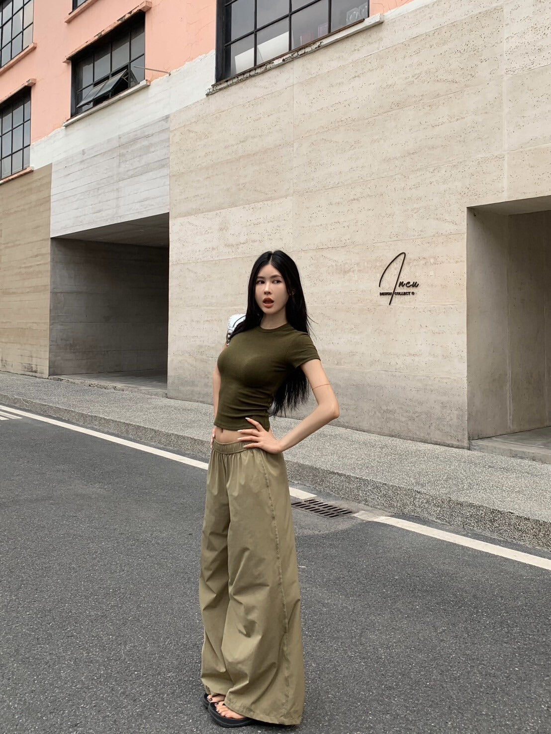 26Jun. 美式修身軍綠彈力上衣 卡其鬆緊休閒褲